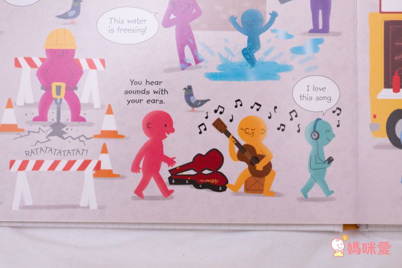 來自英國 最暢銷童書出版社【Usborne】知識遊戲書 ★ 展開超大「大圖大頁百科書」