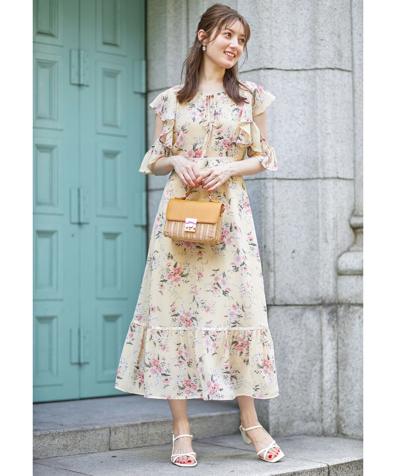 日本 tocco-closet - 精靈荷葉開袖雪紡洋裝-碎花-天使白