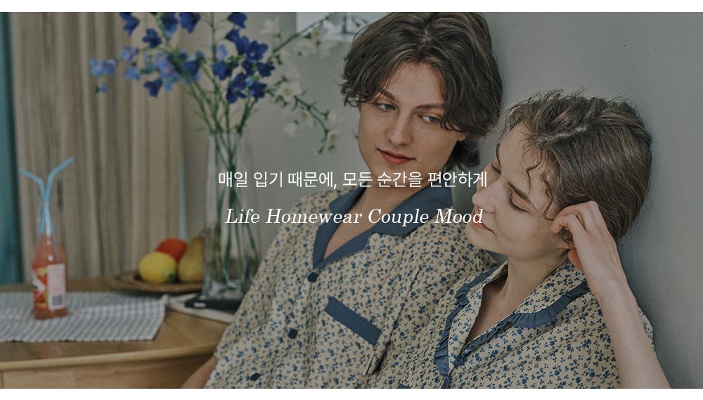 韓國 ULLALA - 玫瑰印花短袖睡衣(兩件式)-藍玫瑰 (FREE)