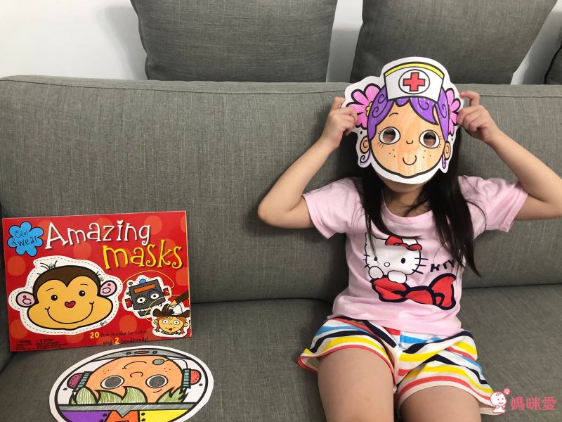 【超級英雄/蜘蛛人 貼紙書】熱愛英雄的男孩不能錯過☞大量貼紙與趣味題型 盡情當個小小英雄