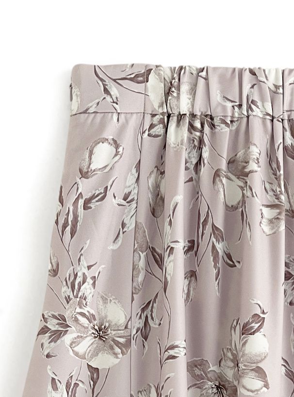 日本 GRL - 浪漫碎花修身長裙-春櫻粉