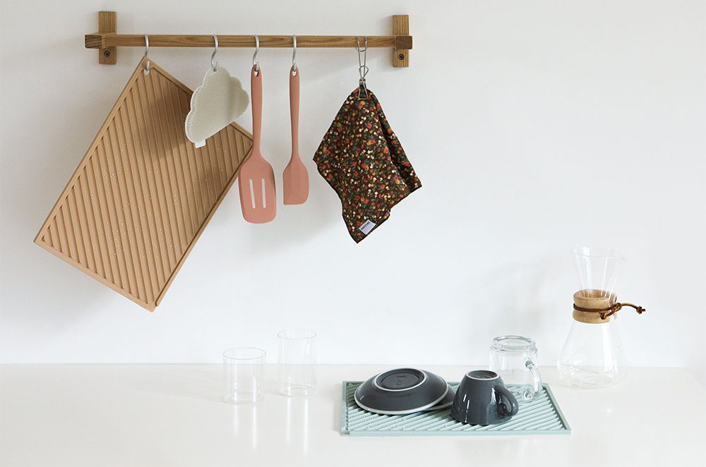 韓國 Daily Like - 矽膠瀝水板-方形綠 (長31.8cm, 寬23.3cm)