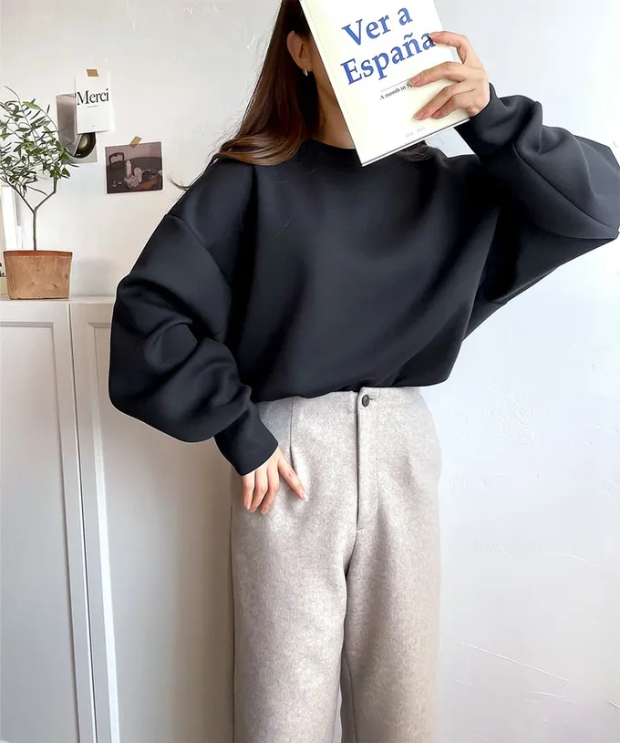 日本 Classical Elf - Java 光澤感柔軟厚磅休閒長袖上衣-霧藍