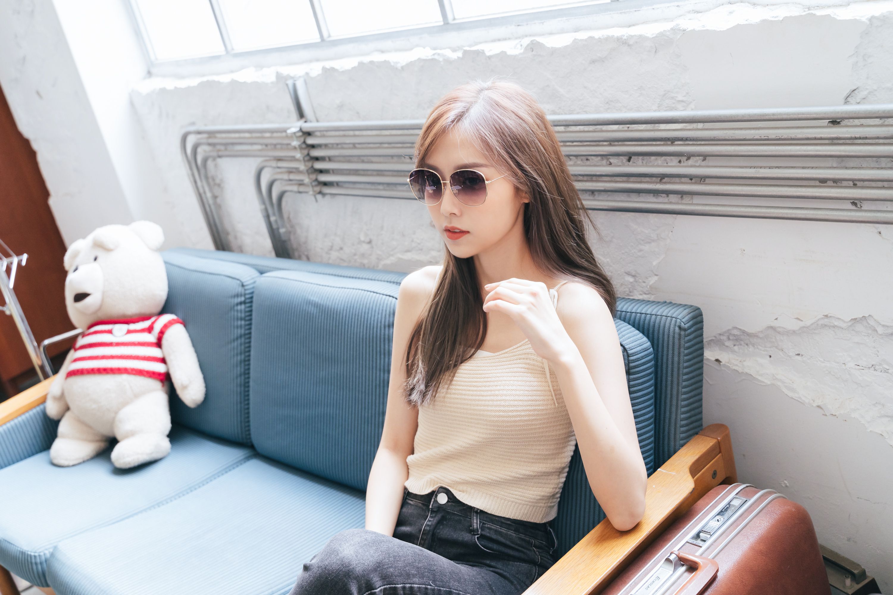 ALEGANT - 韓流復古典雅金邊紫羅蘭漸層女神款墨鏡│UV400太陽眼鏡