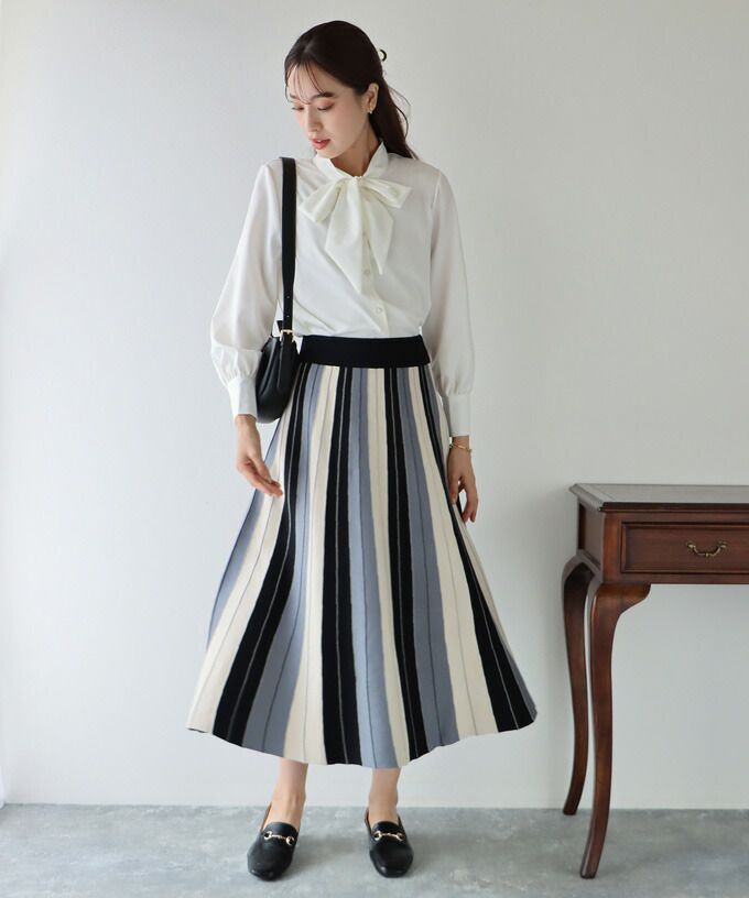 日本 BLUE EAST - [店員推薦] 撞色修身針織長裙-深藍x粉紫