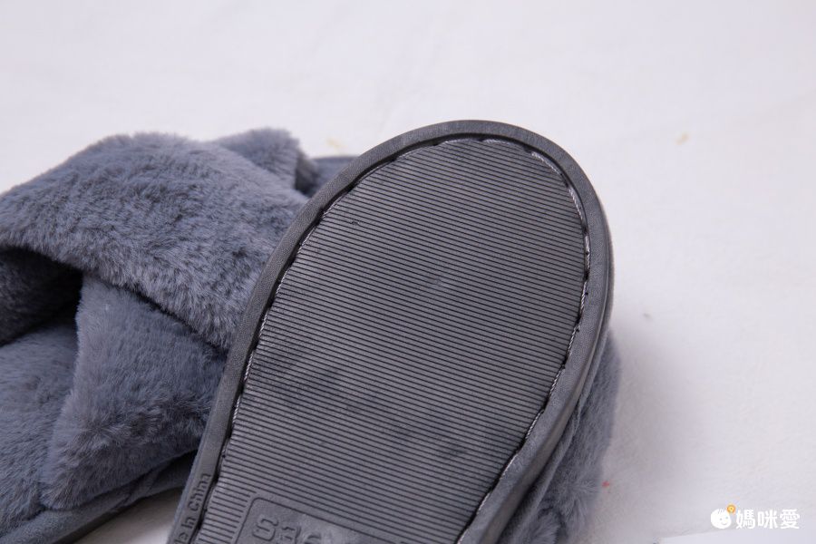 毛毛保暖室內拖鞋-交叉綁帶款-粉色