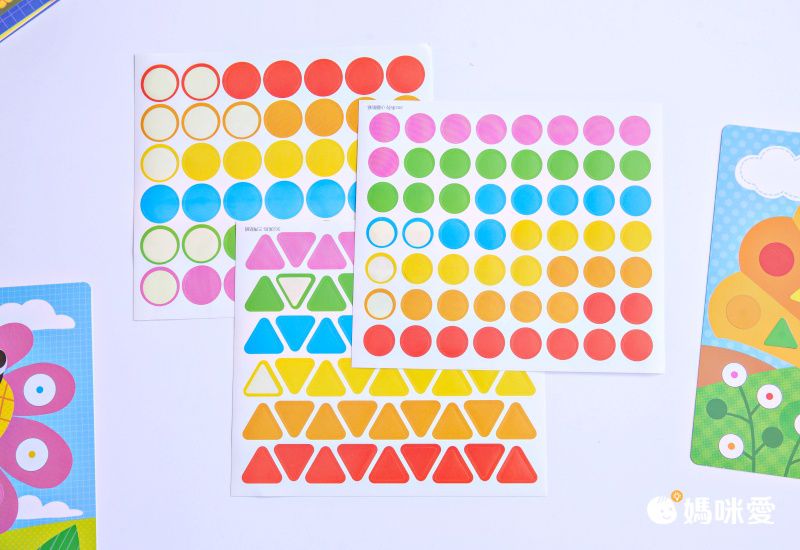 觀察對應貼貼畫-動物樂園