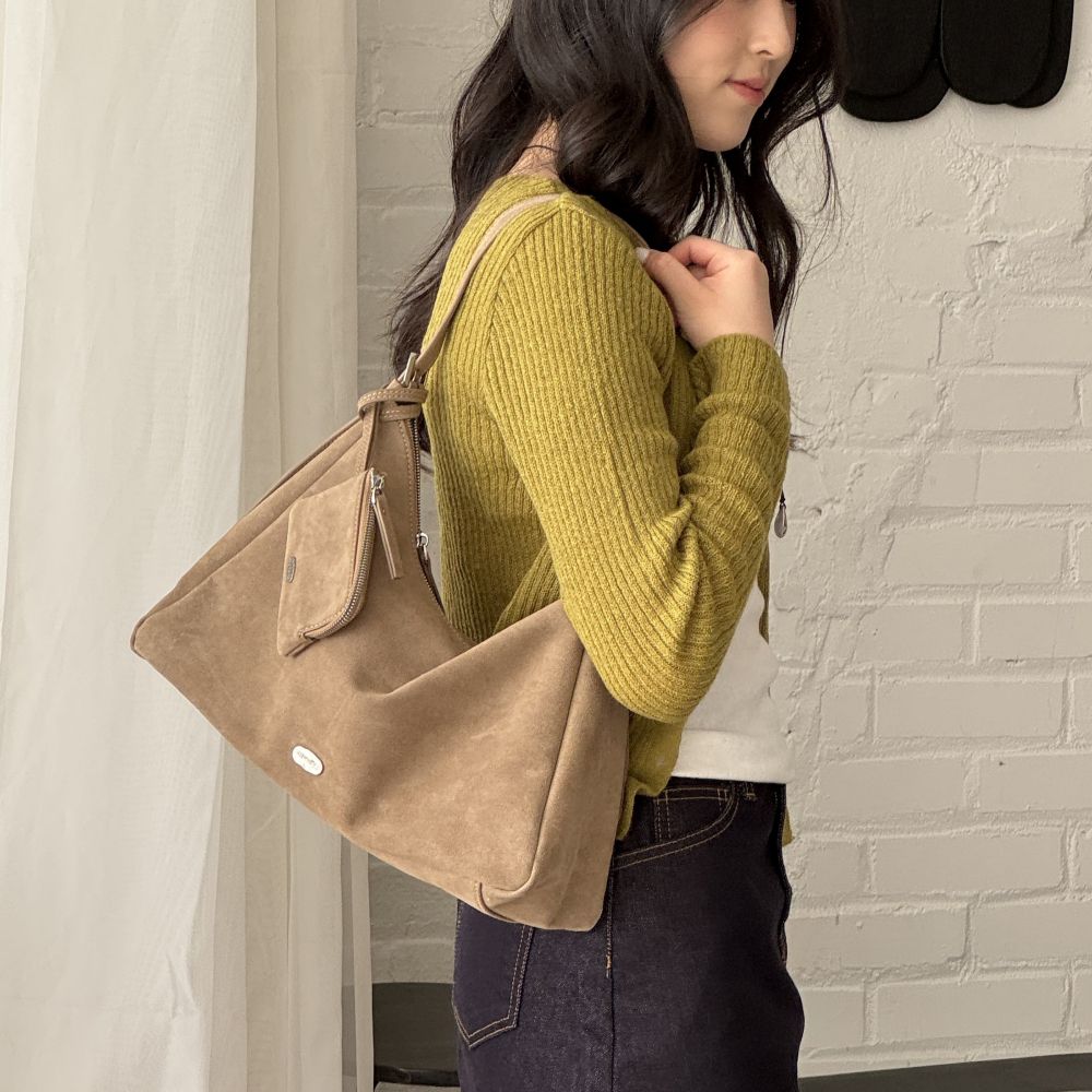 小眾設計 (附小拉鍊包)100%高級牛皮輕量耐裝肩背包-沙棕杏