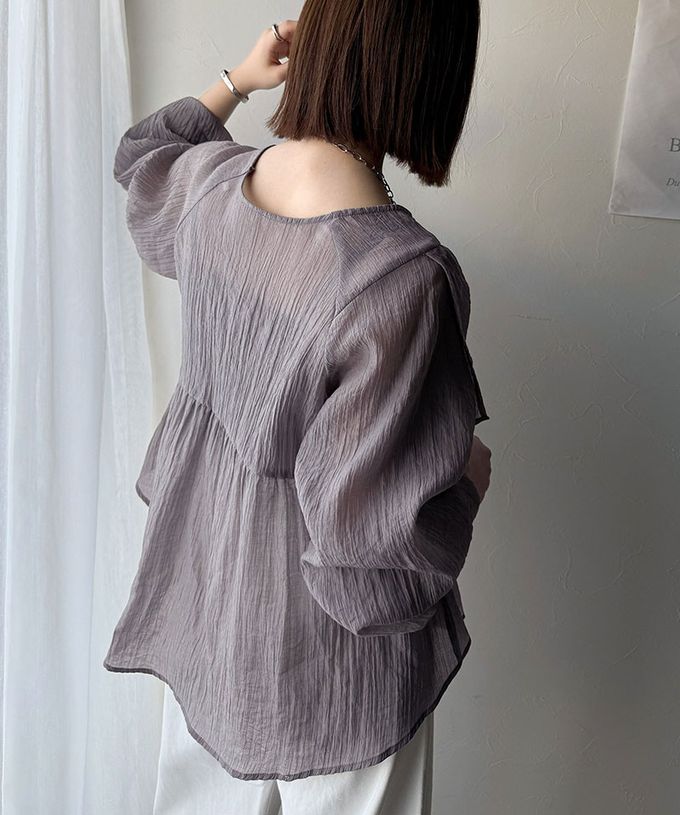 日本 Classical Elf - 清新飄逸不對稱荷葉長袖上衣-淺杏