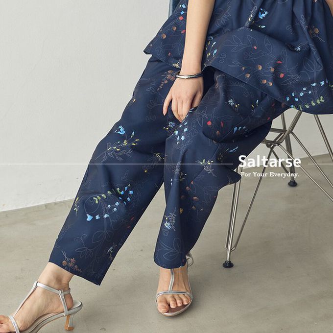 日本 Sans Souci 34+ - 優美花卉鬆緊舒適寬褲-白