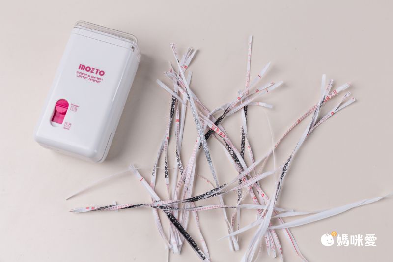 日本文具 inozto - 3合1 多功能隱私手持碎紙機-暖橘 (6.5x12.6x5cm)