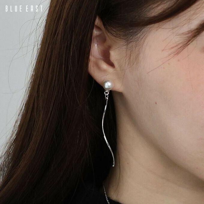 日本 BLUE EAST - 韓國製 珍珠優美曲線耳環-(耳針)-銀