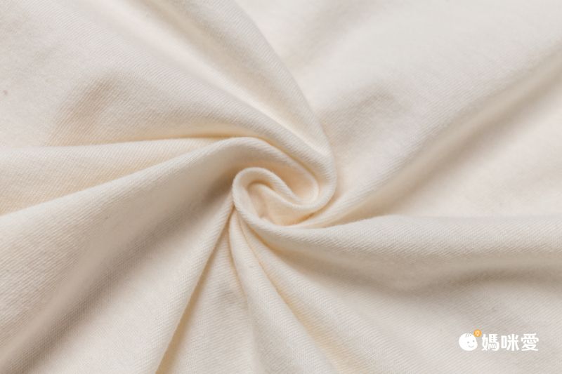 日本 b-ROOM - 純棉柔軟定番素色短袖上衣-淺黃