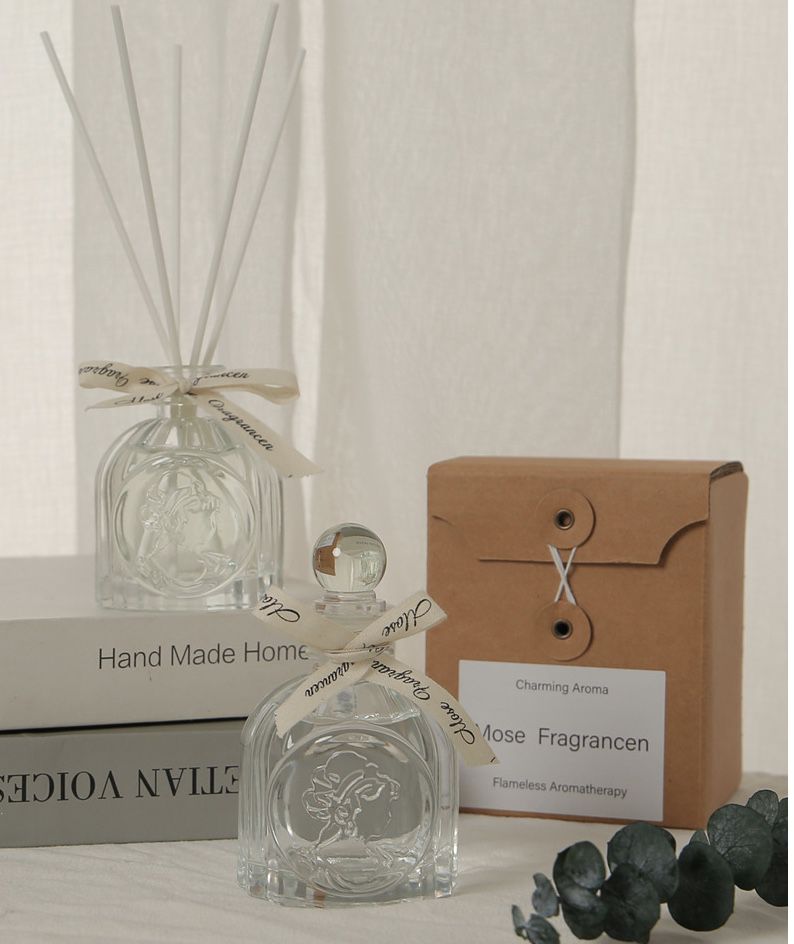 法式復古貴族浮雕玻璃瓶-室內精油香氛組-威斯汀白茶香-五星級高級飯店指定淡雅白茶香-100 mL