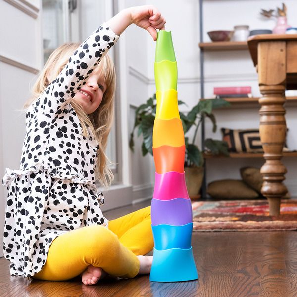 美國 FatBrain - 轉轉升降塔