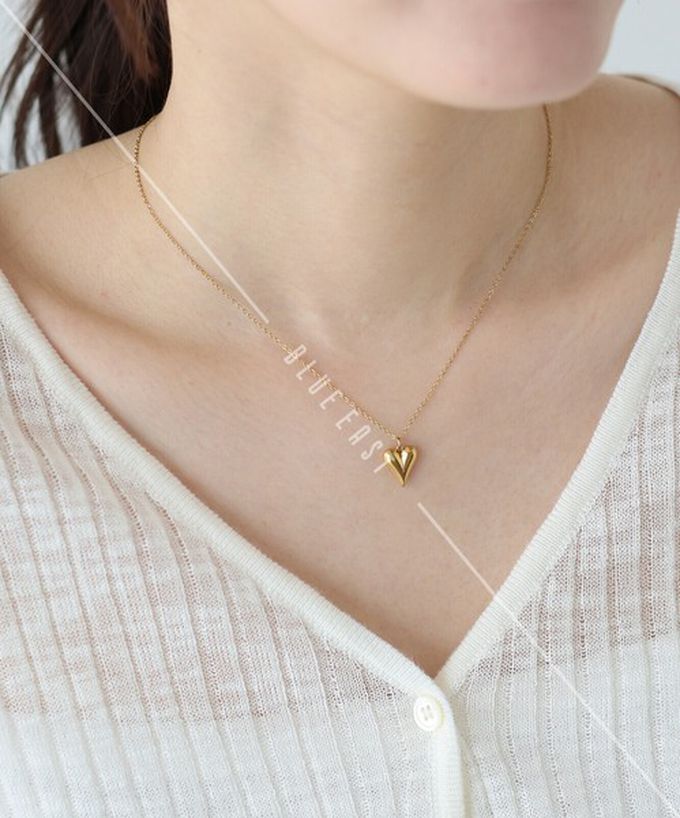 日本 BLUE EAST - 韓國製 成熟感愛心墜飾項鍊-金