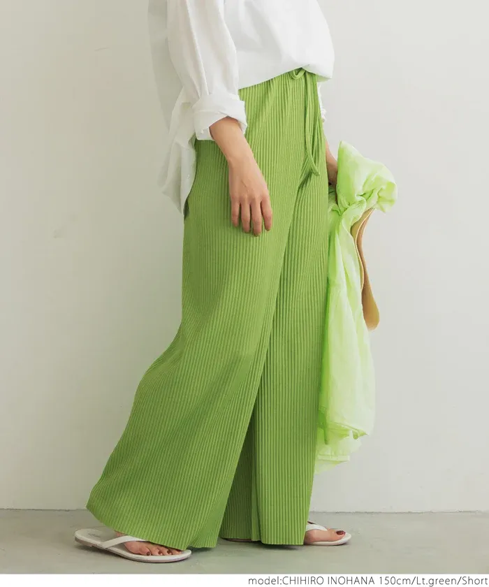 日本 COCA - [可剪裁] 速乾垂墜彈性風琴寬褲-淺灰棕