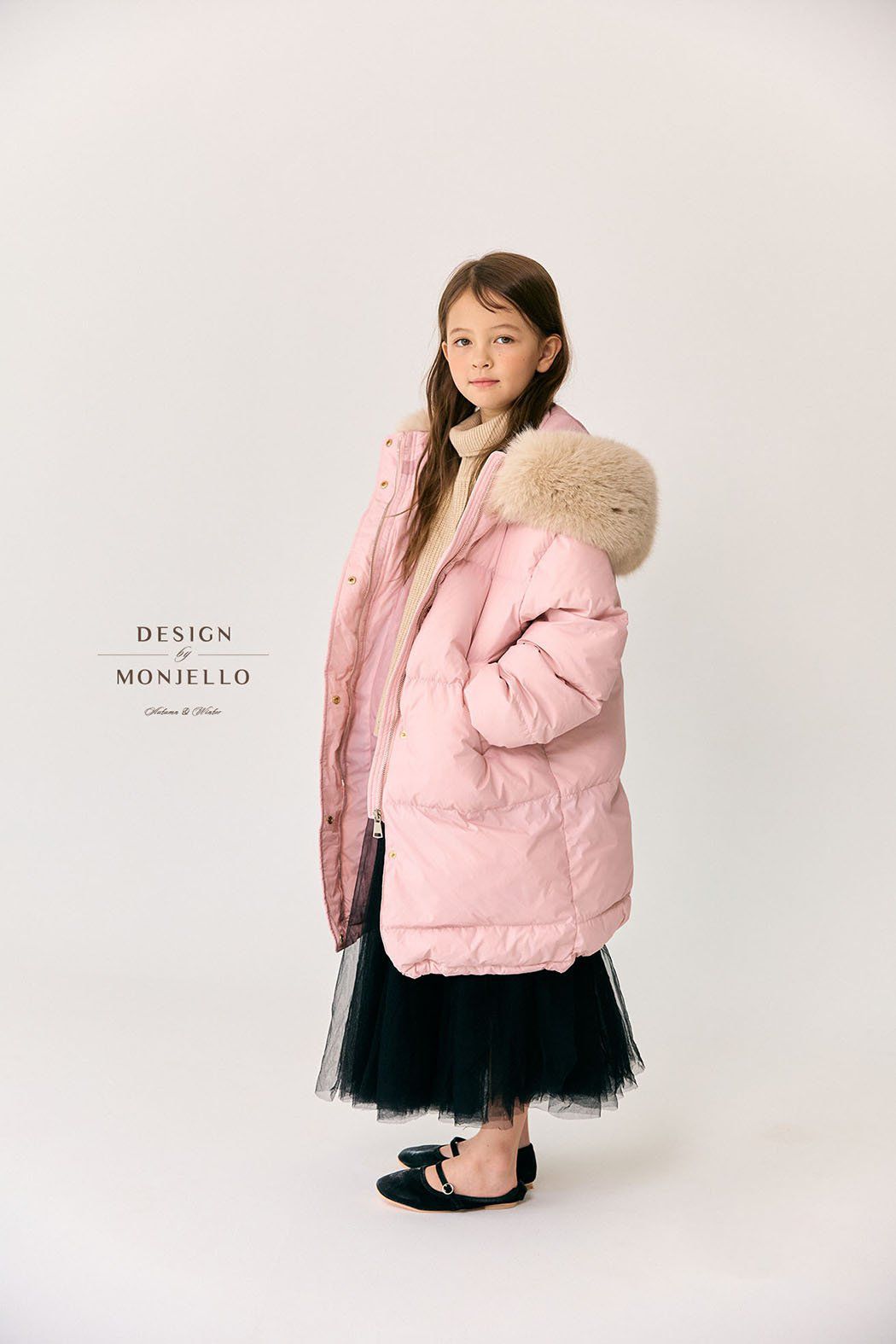 韓國 MONJELLO - (100%鴨絨)雪國來的長版羽絨外套-黑