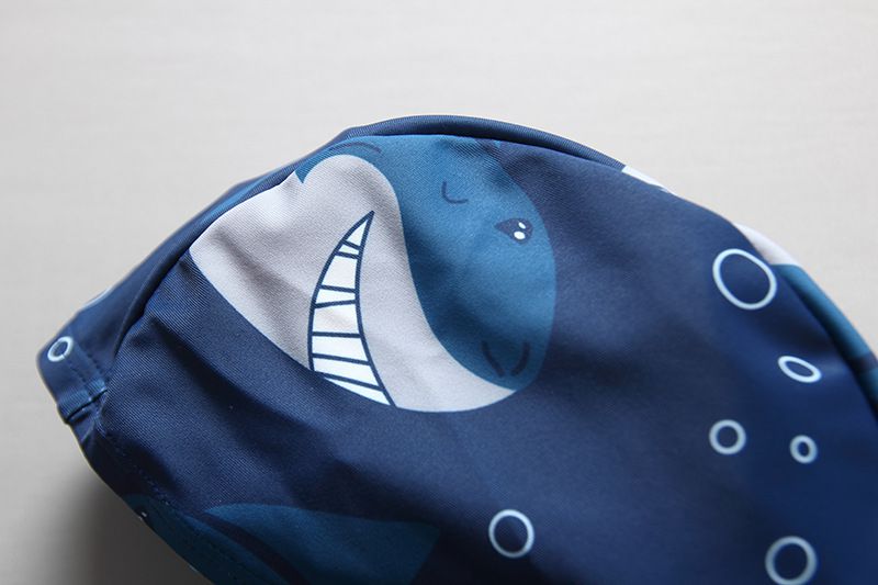 男寶長袖泳裝套裝(附帽子)-壞壞鯊魚-深藍+白