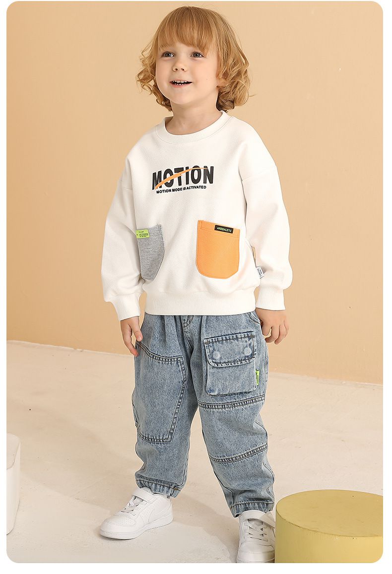 童趣圓領長袖上衣-拼色雙口袋-黑色