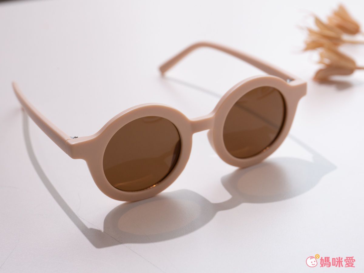 從北歐風靡到日韓！丹麥GRECH&CO親子太陽眼鏡