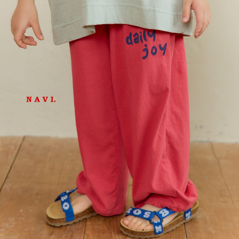 NAVi 鬆緊腰純棉休閒落地褲-Daily joy-紅
