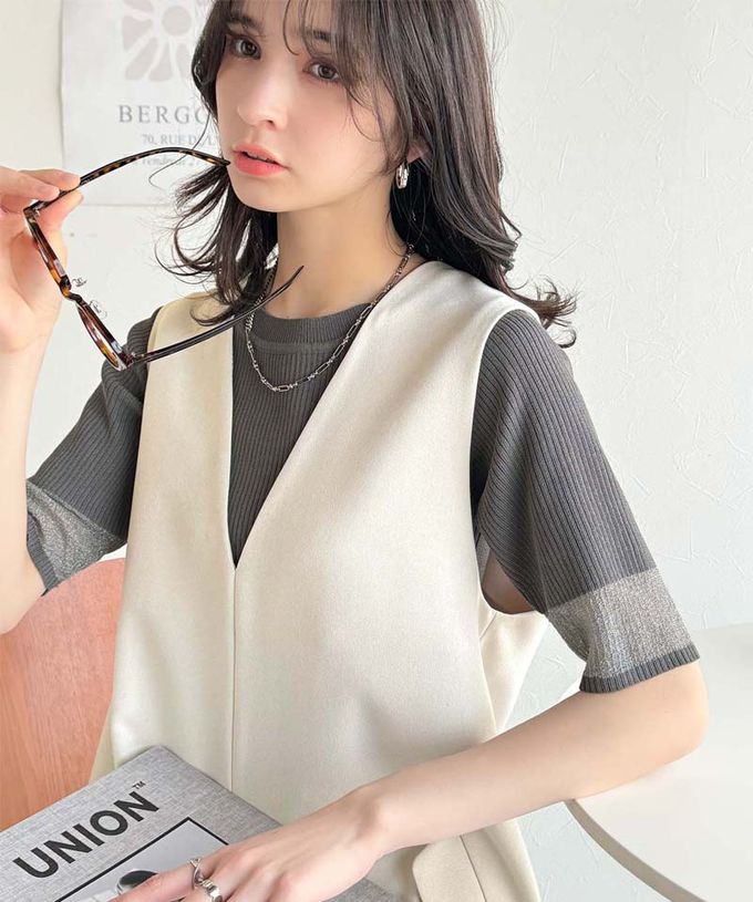 日本 Classical Elf - 簡約深V領氣質線條背心裙-卡其