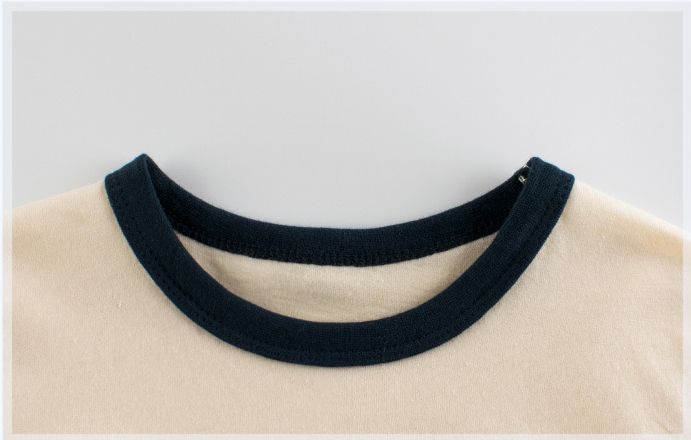 短袖棉T-鯊魚狩獵-杏色