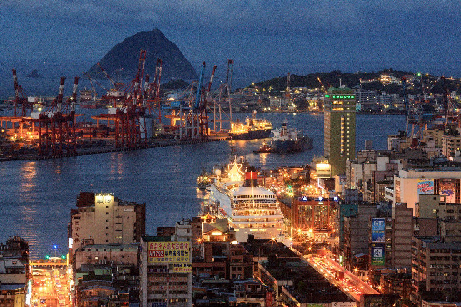 五星級【基隆長榮】2大2幼★直接入住四人房↘再送和平島入場券