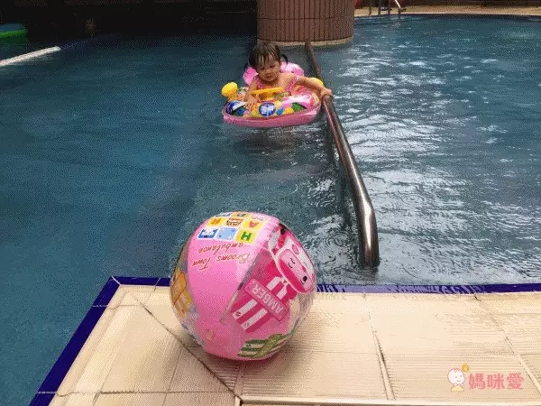 韓國救難小英雄Poli - 安寶海灘球 (適用:3歲以上)