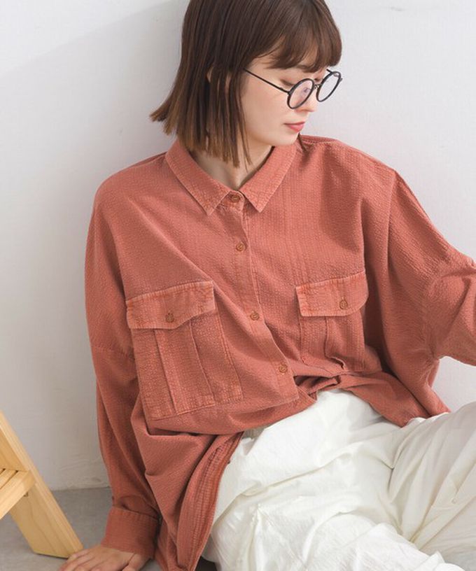 日本 Lupilien - 復古紋理率性抽繩純棉落肩襯衫-橘棕