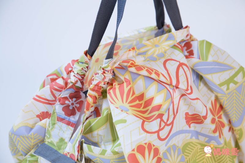 日本 MARNA - Shupatto 秒收摺疊購物袋-和風特別款-手毬 (M(30x35cm))-耐重5kg / 14.5L