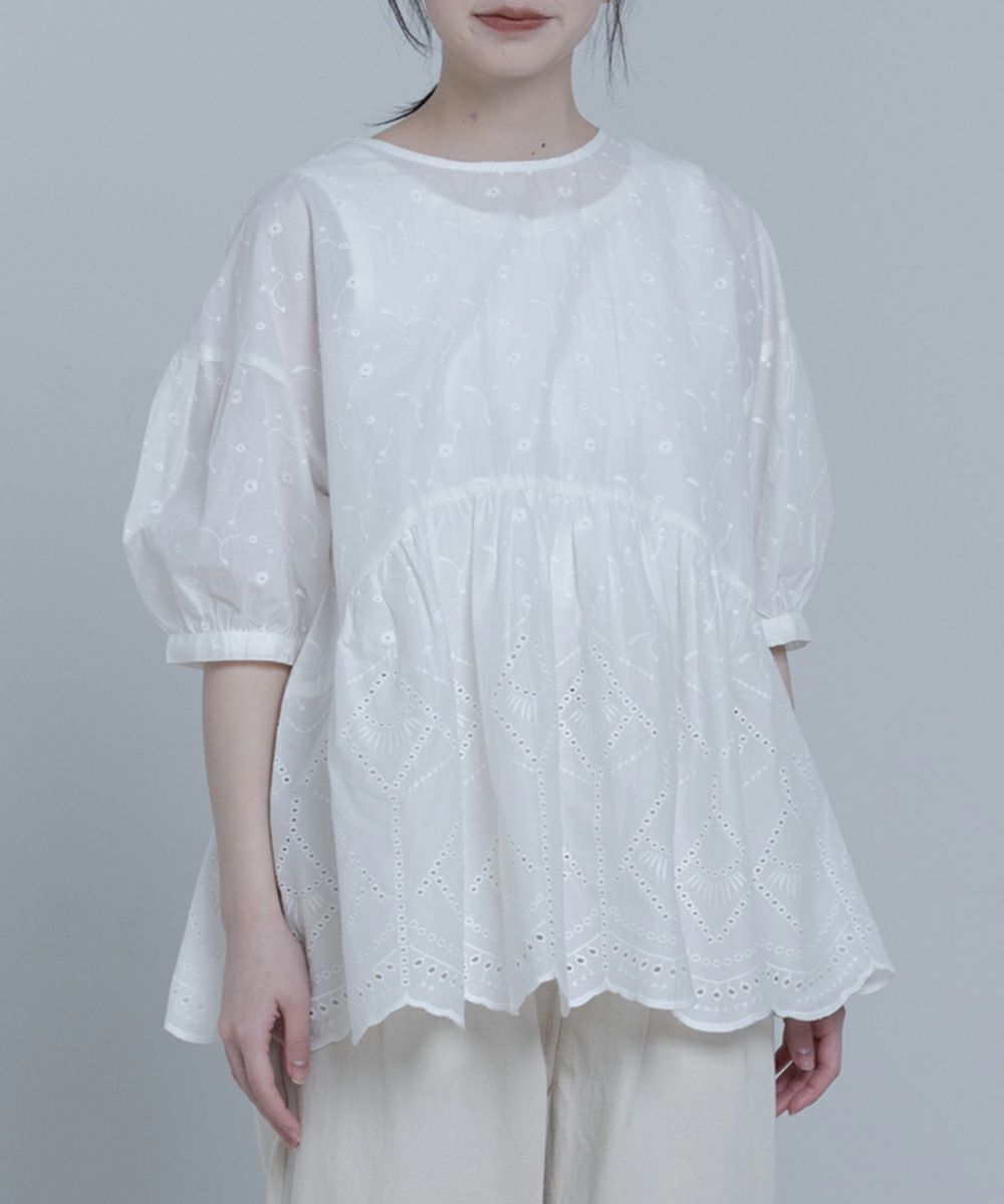 日本 Bou Jeloud - 印度棉前後兩穿刺繡雕花五分袖澎澎上衣-橘