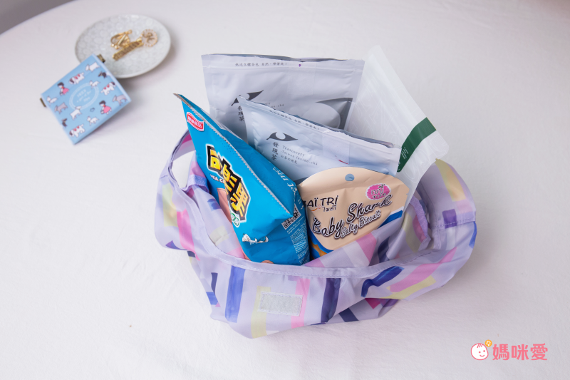 日本 3carat - 超輕量可捲收隨身購物袋/環保袋-簡約草寫文章-白 (43x25cm)