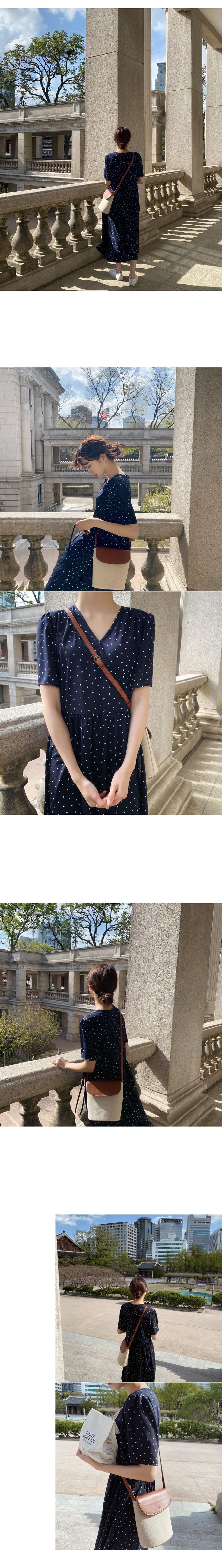 韓國 98doci - 滿版小愛心V領連身洋裝-深藍