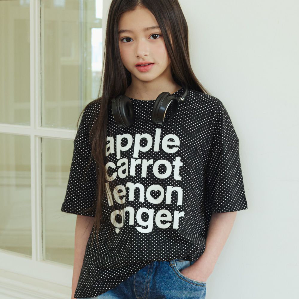 sm2 蔬果文字印點點純棉短袖上衣-黑
