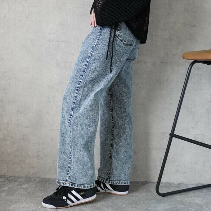 日本女裝代購 - 彈力修身高腰直筒丹寧褲(再生環保材質)-白