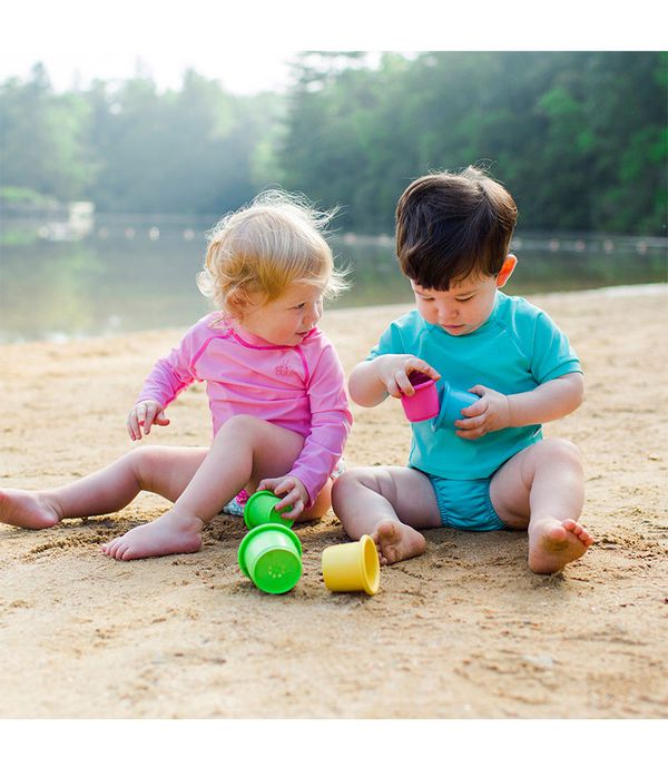 美國 green sprouts - 小綠芽植物性製成玩具堆疊杯6入組-圓杯款