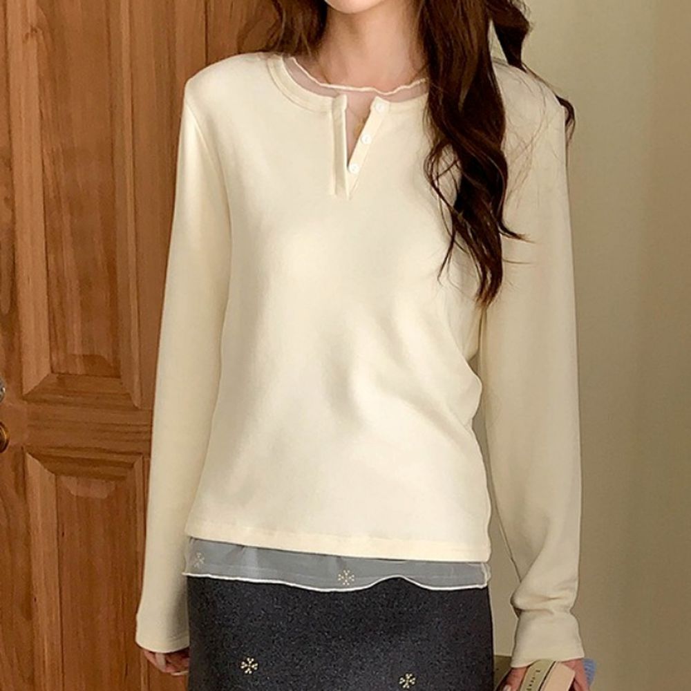 溫柔系V領鈕扣網紗拼接長袖上衣-米 (F)