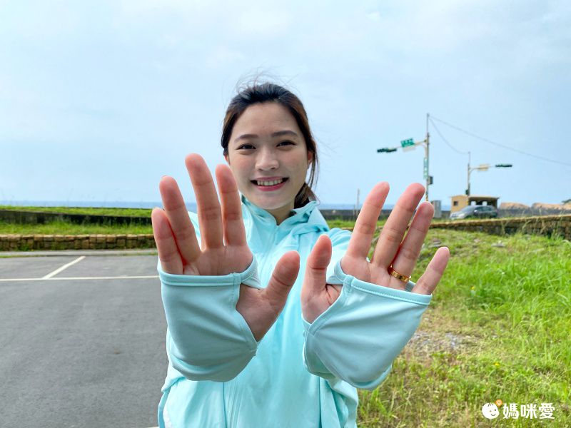 抗UV輕薄防曬連帽外套-寬鬆版-薰衣草紫-無logo