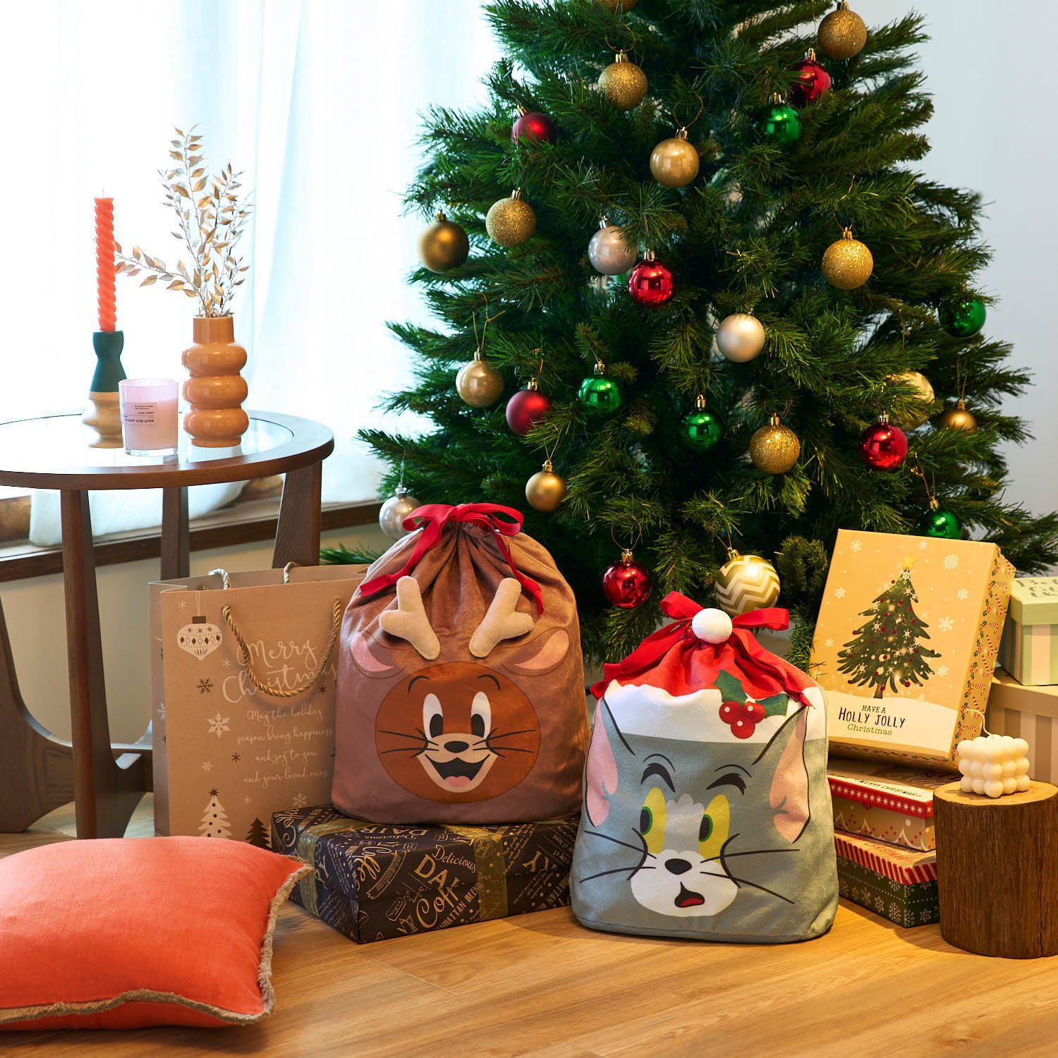 日本千趣會 - 聖誕風大尺寸抽繩禮物包-傑利鼠 (30 x 38cm)