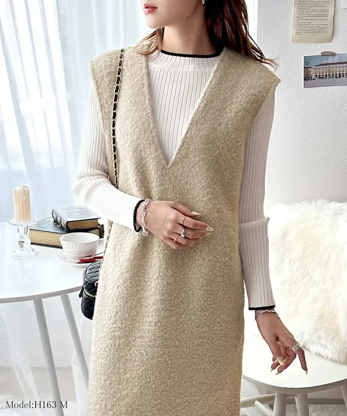 日本 Classical Elf - 毛茸茸修身V領背心裙-灰杏