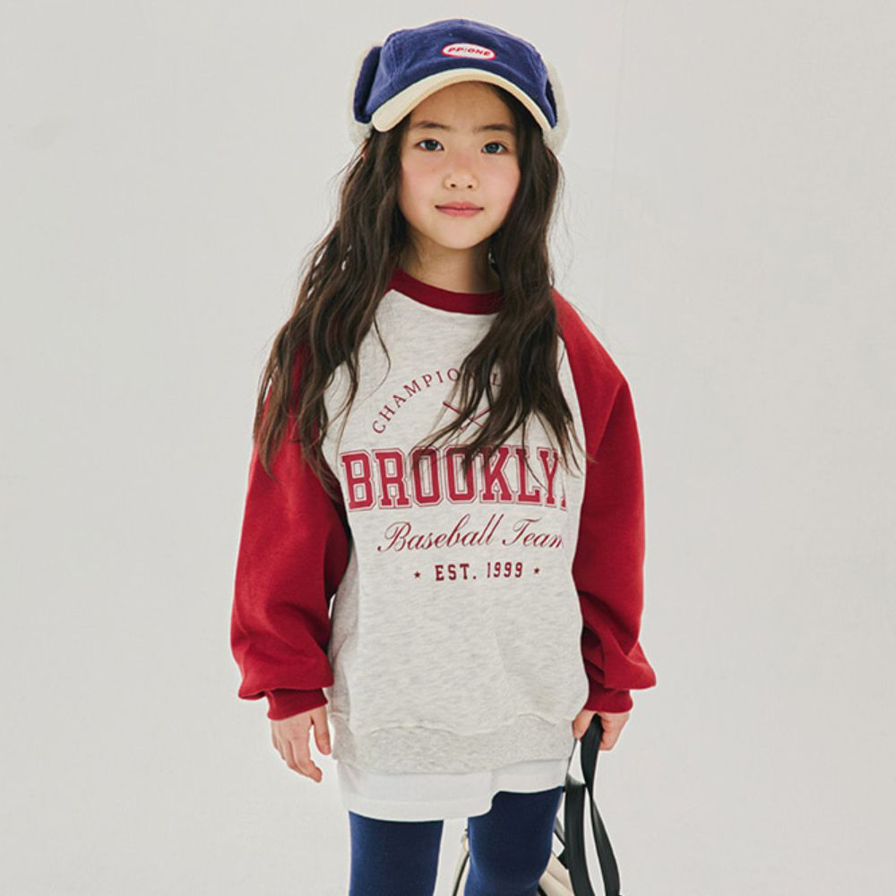 W.S.B. 內磨毛長袖大學T-布魯克林-燕麥灰X酒紅