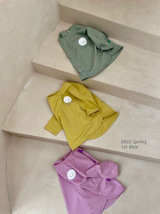 韓國 First Blue - 手繪微笑印長袖上衣-芥黃