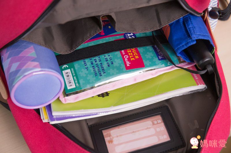 超輕量 ✪ niizo 小學生清新風護脊書包