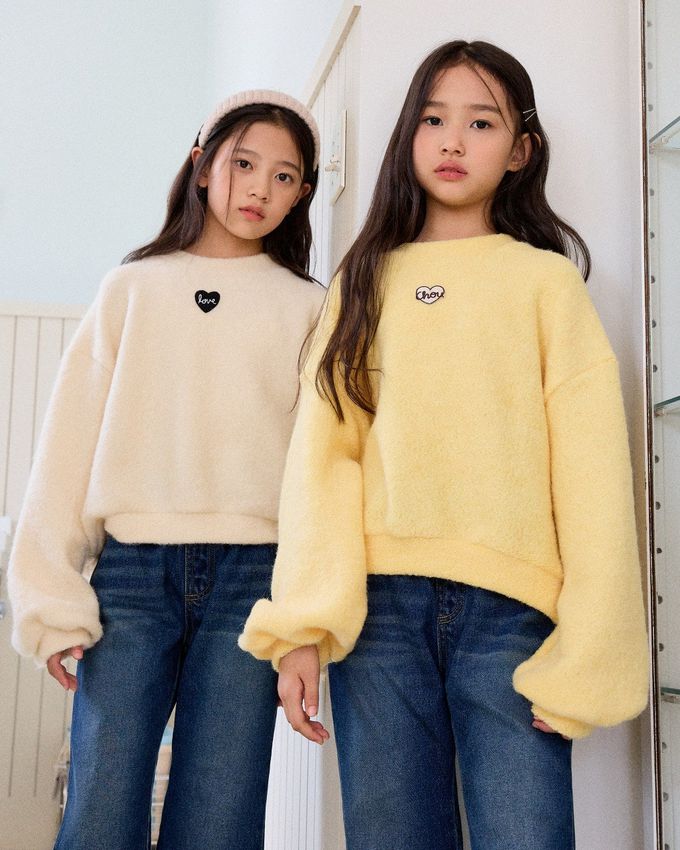 韓國 sm2 - 愛心點綴寬鬆落肩毛衣-黃