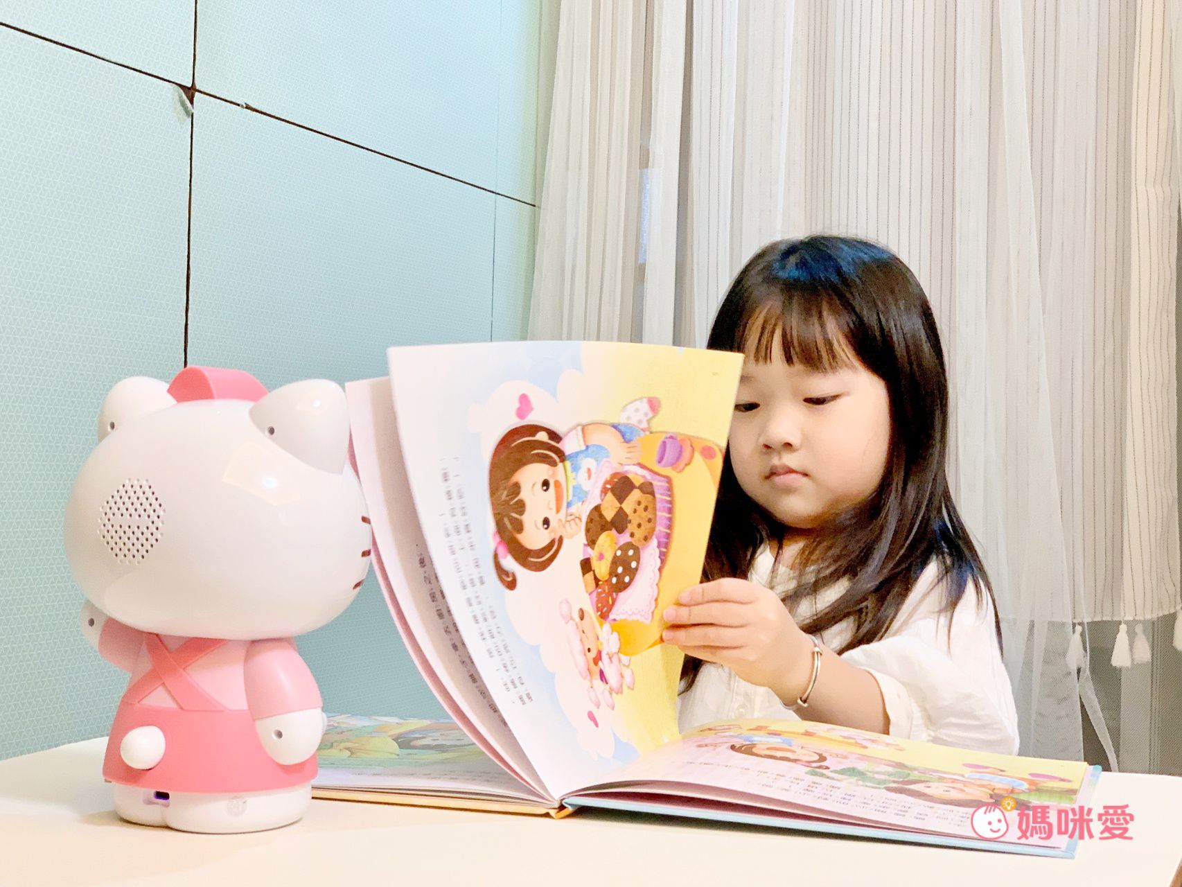 【平台最低價】Hello Kitty AI閱讀機！孩子最佳陪讀玩物