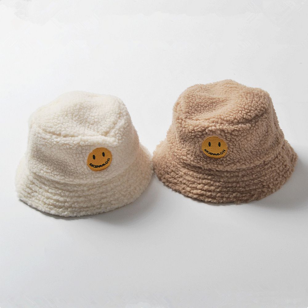 毛絨絨毛帽-笑臉繡花-米白色