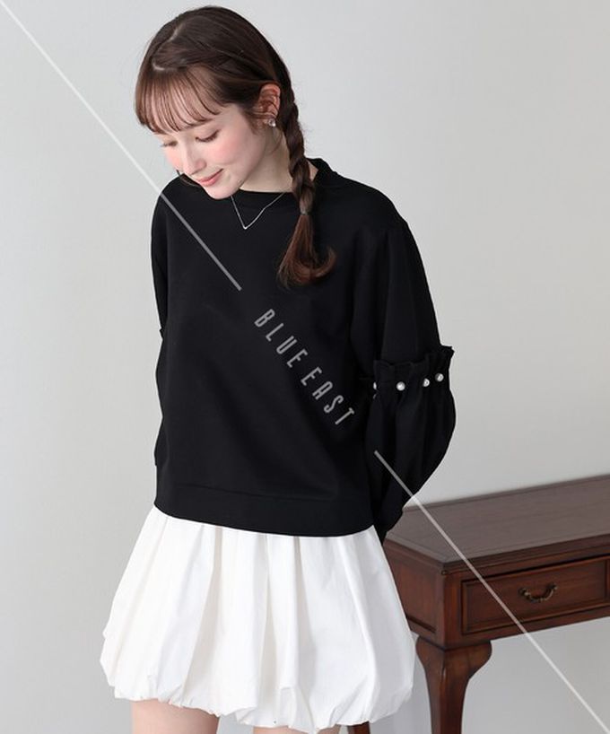 日本 BLUE EAST - 可愛珍珠皺摺造型寬版長袖上衣-黑