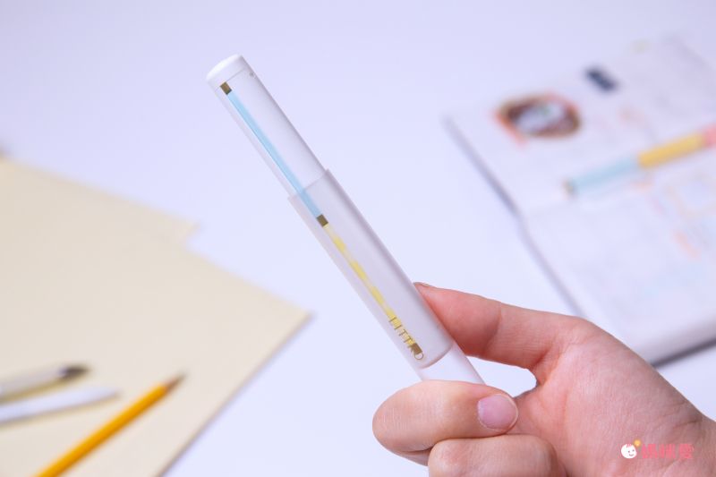 日本文具 Kanmido - LITTRO 便攜筆式口紅便利貼-文青線條-灰